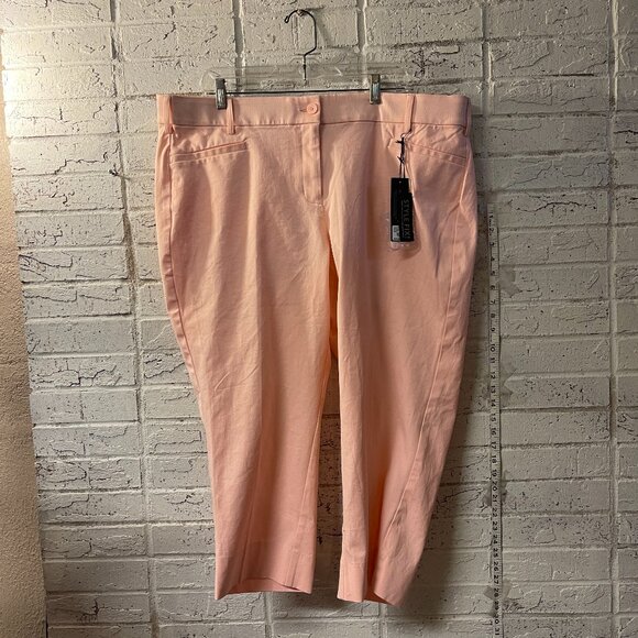Lane Bryant Pants - Lane Bryant The Lena Capri Pants 24 Pink Smart Stretch NWT